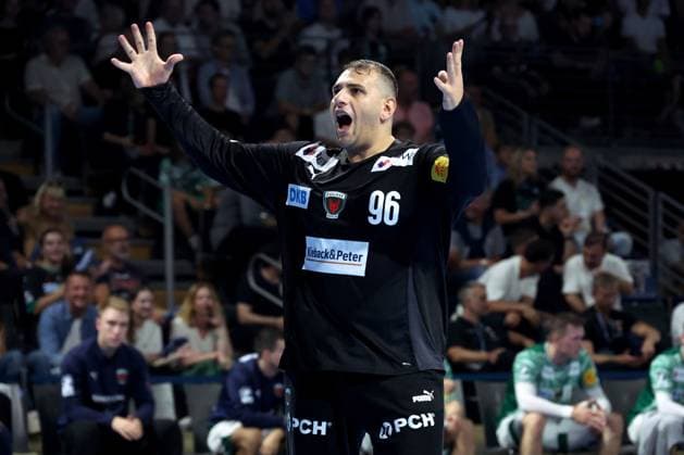 DEU, DHB, 1.HBL, Fuechse Berlin vs. Melsungen, 21.09.2025, Max-Schmeling-Halle, Berlin, DEU, DHB, 1.HBL, Fuechse Berlin vs. Melsungen, im Bild Dejan Milosavljev (Fuechse Berlin 96)