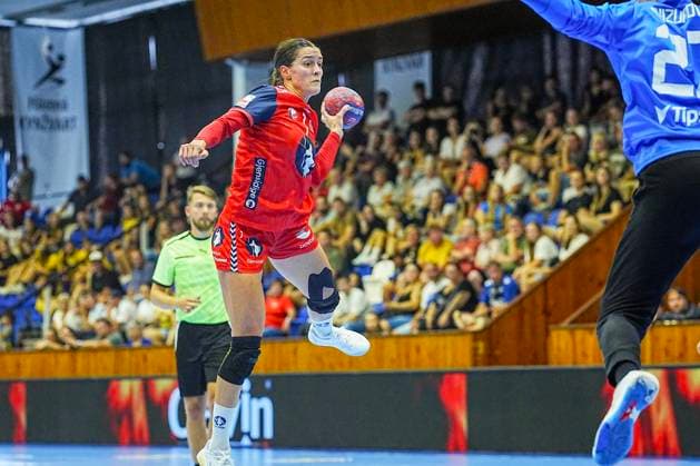 Women s World Handball Championship Qualifiers Czech Republic Norway Cheb, Czech Republic 20250921 Norway s Stine Ruscetta Skogrand during the friendly match in women s handball between the Czech Republic and Norway at Sports hall TJ Lokomotiva Photo Terje Pedersen NTB Cheb Czech Republic EDITORIAL USE ONLY RESTRICTED USE FOR BETTING COMPANIES  Copyright: xTerjexPedersenx xNTBx