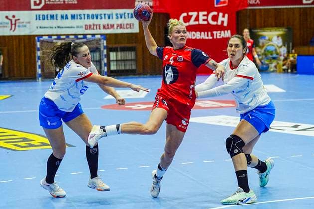 Women s World Handball Championship Qualifiers Czech Republic Norway Cheb, Czech Republic 20250921 Norway s Veronica Kristiansen during the friendly match in women s handball between the Czech Republic and Norway at Sports hall TJ Lokomotiva Photo Terje Pedersen NTB Cheb Czech Republic EDITORIAL USE ONLY RESTRICTED USE FOR BETTING COMPANIES  Copyright: xTerjexPedersenx xNTBx
