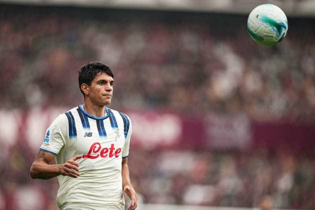 Atalanta s Raoul Bellanova during the Serie A soccer match between Torino and Atalanta at the Stadio Olimpico Grande Torino in Turin, north west Italy - Sunday, September 21, 2025. - Soccer .  Copyright: xMarcoxAlpozzi LaPressex