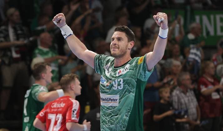 Mijajlo Marsenic jubelt nach Spielende Freude Emotion Jubel Handball HBL Bundesliga Herren 5. Spieltag Saison 2025 2026 21.09.2025 Füchse Berlin vs MT Melsungen