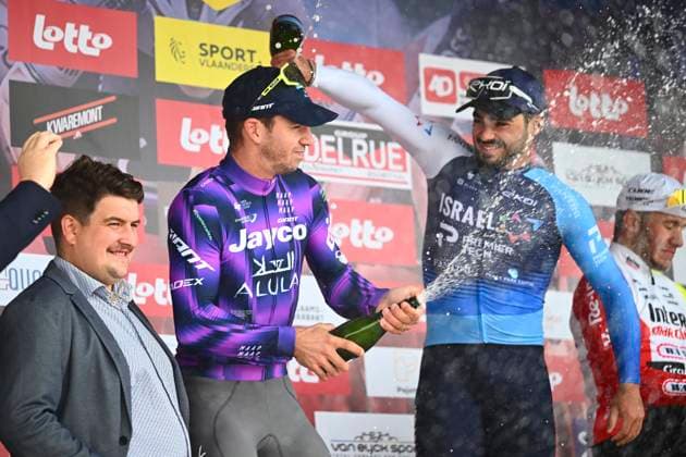 Gooikse Pijl 2025 Cycling Race GOOIK, BELGIUM - SEPTEMBER 21 : Groenewegen Dylan of Team Jayco AlUla, Kogut Oded of Israel - Premier Tech and Thijssen Gerben of Intermarche - Wanty pictured during the podium ceremony of the 22th edition of Gooikse Pijl an UCI Class 1.1 one day cycling road race for Men Elite of 195.8 km with start in Roosdaal and finish in Gooik on September 21, 2025 in Gooik, Belgium, 21 09 2025 ( Motordriver Rodrique Verfaillie - Gooik Belgium  Copyright: xGvgx