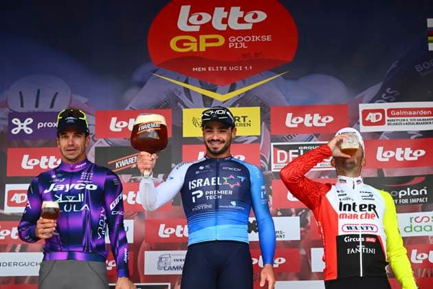 Gooikse Pijl 2025 Cycling Race GOOIK, BELGIUM - SEPTEMBER 21 : Groenewegen Dylan of Team Jayco AlUla, Kogut Oded of Israel - Premier Tech and Thijssen Gerben of Intermarche - Wanty pictured during the podium ceremony of the 22th edition of Gooikse Pijl an UCI Class 1.1 one day cycling road race for Men Elite of 195.8 km with start in Roosdaal and finish in Gooik on September 21, 2025 in Gooik, Belgium, 21 09 2025 ( Motordriver Rodrique Verfaillie - Gooik Belgium  Copyright: xGvgx