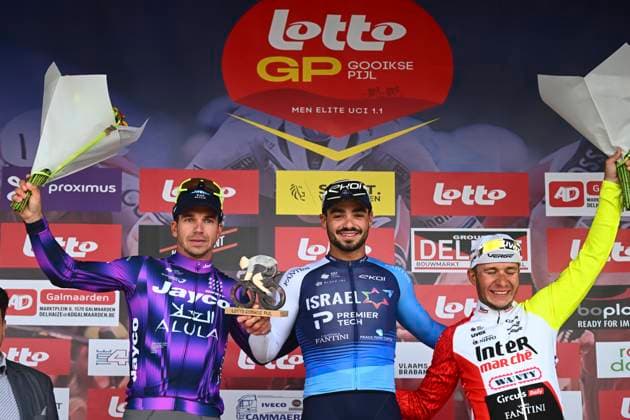 Gooikse Pijl 2025 Cycling Race GOOIK, BELGIUM - SEPTEMBER 21 : Groenewegen Dylan of Team Jayco AlUla, Kogut Oded of Israel - Premier Tech and Thijssen Gerben of Intermarche - Wanty pictured during the podium ceremony of the 22th edition of Gooikse Pijl an UCI Class 1.1 one day cycling road race for Men Elite of 195.8 km with start in Roosdaal and finish in Gooik on September 21, 2025 in Gooik, Belgium, 21 09 2025 ( Motordriver Rodrique Verfaillie - Gooik Belgium  Copyright: xGvgx