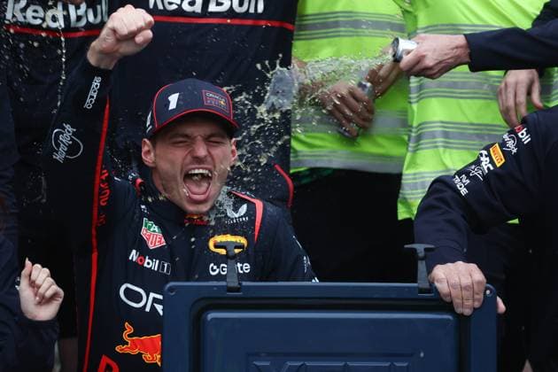 F1 Grand Prix Of Azerbaijan 2025 Max Verstappen of Red Bull Racing after the Formula 1 Grand Prix of Azerbaijan at Baku City Circuit in Baku, Azerbaijan on September 21, 2025. Baku Azerbaijan  Copyright: xJakubxPorzyckix originalFilename:porzycki-f1grandp250921_npNGg.jpg