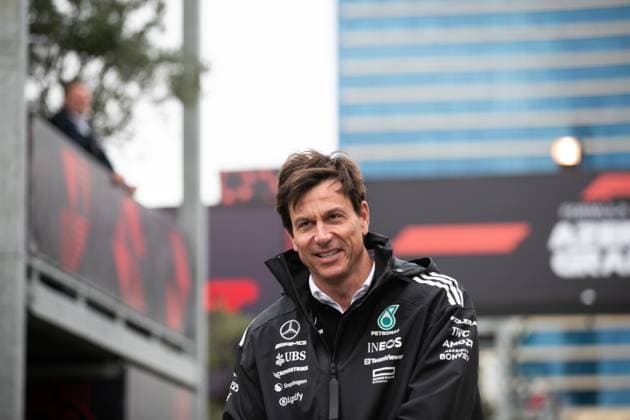 Formel 1 GP Baku Azerbaijan. Sonntag, 21.09.2025 Toto Wolff, Teamchef Mercedes-AMG Petronas F1 Team; Formel 1 GP Baku Azerbaijan. Sonntag, 21.09.2025 Copyright: xBEAUTIFULxSPORTS Erlhofx