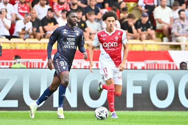 FOOTBALL : MONACO vs METZ - ligue 1 - 21 9 25 Monaco™s midfielder 11 Maghnes Akliouche and Metz™s 97 F. Ballo-TourÃ during the French L1 2025-2026 season football match between AS Monaco and FC Metz at Louis II stadium of Monaco, south France, on September 21, 2025. MONACOMonaco  Copyright: xfredxDIDES psnewzx