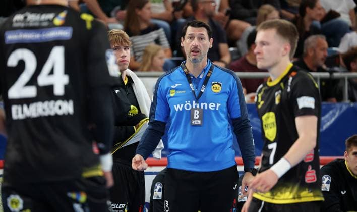 21.09.2025, Deutschland, Bietigheim, Handball 2. Bundesliga, SG BBM Bietigheim vs. HSC 2000 Coburg, HSC Trainer Anel Mahmutefendic