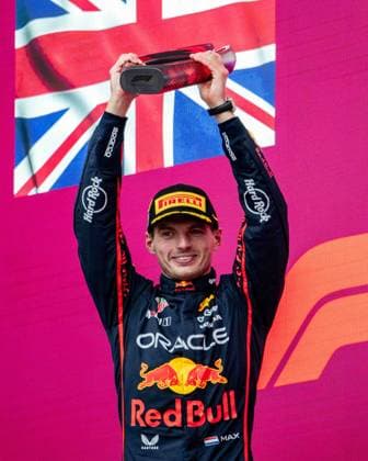 F1 - AZERBAIJAN GRAND PRIX 2025 VERSTAPPEN Max (ned), Red Bull Racing RB21, portrait PODIUM during the 2025 Formula 1 Qatar Airways Azerbaijan Grand Prix, 17th round of the 2025 FIA Formula One World Championship, WM, Weltmeisterschaft from September 19 to 21, 2025 on the Baku City Circuit, in Baku, Azerbaijan - BakuAzerbaijan  Copyright: xALBERTOxVIMERCATIx