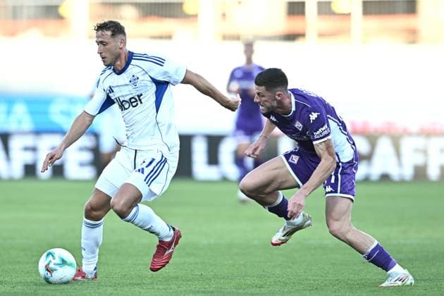 Mp Firenze 21 09 2025 - campionato di calcio serie A Fiorentina-Como foto Matteo Papini Image nella foto: Mergim Vojvoda-Robin Gosens 