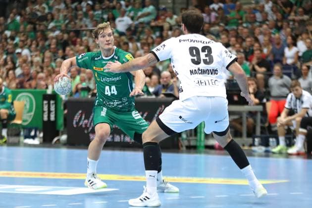 Handball DAIKIN HBL: SC DHfK Leipzig vs. THW Kiel; 21.09.2025 Blaer Hinriksson (44, SC DHfK Leipzig). Handball, DAIKIN HBL, 1. Bundesliga, Saison 2025 2026, 5. Spieltag: SC DHfK Leipzig vs. THW Kiel am 21.09.2025 in der Quarterback Immobilien Arena Leipzig. Copyright: xBEAUTIFULxSPORTS JanxKaeferx