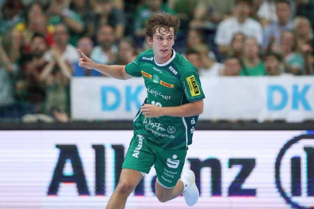 21.09.2025, xtgx, Handball - Daikin HBL, SC DHfK Leipzig - THW Kiel emspor, v.l. Staffan Peter (Leipzig, 18) Jubel, Torjubel, jubelt ueber das Tor, celebrate the goal, celebration Leipzig