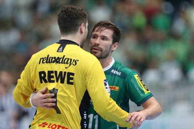 21.09.2025, xtgx, Handball - Daikin HBL, SC DHfK Leipzig - THW Kiel emspor, v.l. Domenico Ebner (Leipzig, 1), Lukas Binder (Leipzig, 11) Leipzig