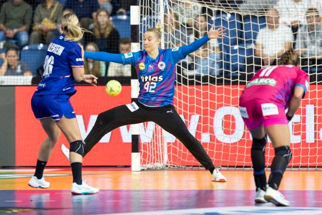 Länderspiel DHB - Deutschland gegen Niederlande, 21.09.2025 Länderspiel DHB - Deutschland gegen Niederlande am 21.09.2025 in Krefeld. - Copyright: xBEAUTIFULxSPORTS KennyxBeelex