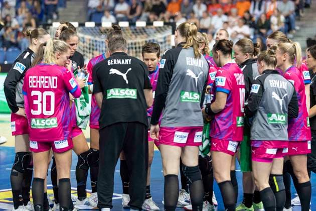 Länderspiel DHB - Deutschland gegen Niederlande, 21.09.2025 Länderspiel DHB - Deutschland gegen Niederlande am 21.09.2025 in Krefeld. - Copyright: xBEAUTIFULxSPORTS KennyxBeelex