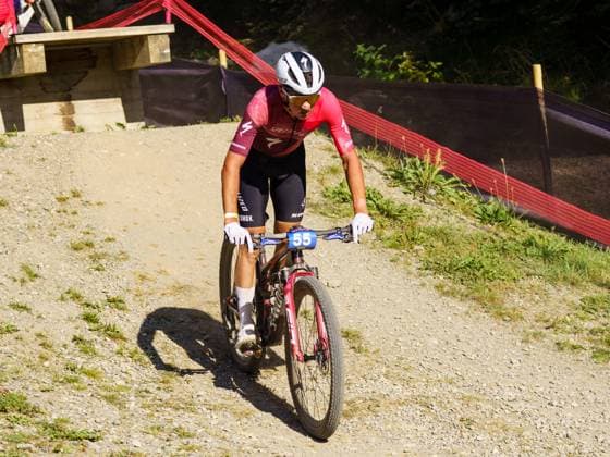 Man Lenzerheide UCI Mountain Bike World Series- XCO Race Adrien Boichis of Specialized Factory Racing competes during the Men s Lenzerheide UCI Mountain Bike World Series - XCO race at Lenzerheide Downhill in Lenzerheide, on September 21, 2025. Lenzerheide Switzerland  Copyright: xFabioxAvernax originalFilename:averna-manlenze250921_np0am.jpg