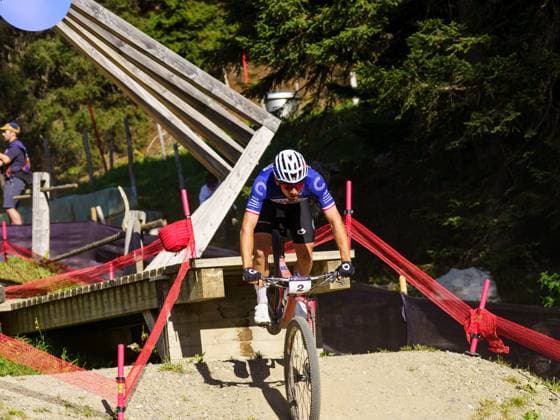 Man Lenzerheide UCI Mountain Bike World Series- XCO Race Martin Luca of Cannondale Factory Racing participates in the Man Lenzerheide UCI Mountain Bike World Series - XCO race in Lenzerheide, Switzerland, on September 21, 2025. Lenzerheide Switzerland  Copyright: xFabioxAvernax originalFilename:averna-manlenze250921_npeL5.jpg