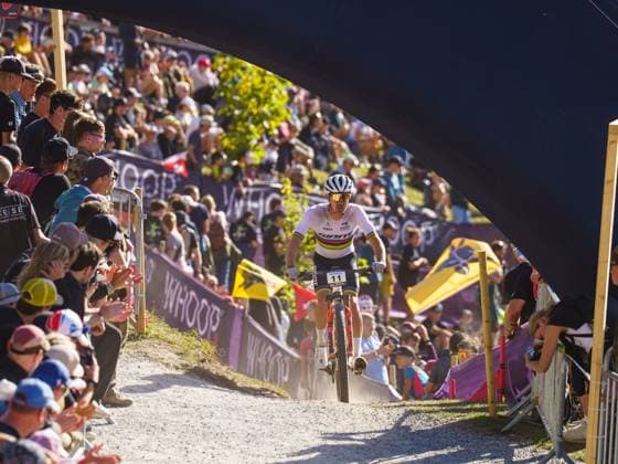 Man Lenzerheide UCI Mountain Bike World Series- XCO Race Hatherly Alan (Giant Factory Off-Road Team - XC) participates in the Man Lenzerheide UCI Mountain Bike World Series - XCO race at Lenzerheide Downhill in Lenzerheide, on September 21, 2025. Lenzerheide Switzerland  Copyright: xFabioxAvernax originalFilename:averna-manlenze250921_npcRE.jpg