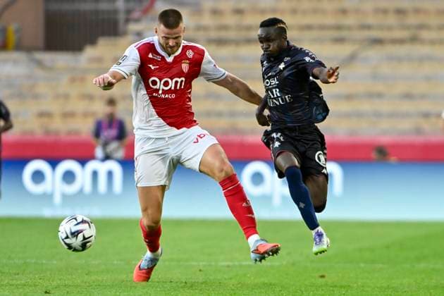 FOOTBALL : MONACO vs METZ - ligue 1 - 21 9 25 Metz™s 14 Cheikh Tidiane Sabaly and Monaco™s defender 3 Eric Dier during the French L1 2025-2026 season football match between AS Monaco and FC Metz at Louis II stadium of Monaco, south France, on September 21, 2025. MONACOMonaco  Copyright: xfredxDIDES psnewzx