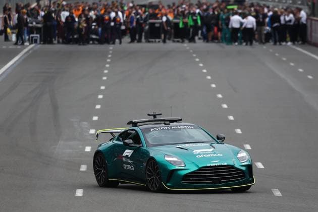 F1 Grand Prix Of Azerbaijan 2025 Aston Martin F1 Safety Car ahead of the Formula 1 Grand Prix of Azerbaijan at Baku City Circuit in Baku, Azerbaijan on September 21, 2025. Baku Azerbaijan  Copyright: xJakubxPorzyckix originalFilename:porzycki-f1grandp250921_npdlw.jpg