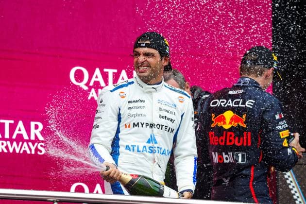 55 Carlos Sainz (ESP, Atlassian Williams Racing), F1 Grand Prix of Azerbaijan at Baku City Circuit on September 21, 2025 in Baku, Azerbaijan. (Photo by HOCH ZWEI) Baku Azerbaijan