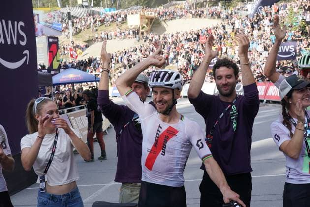 Nino Schurter Ends His Career And Says Goodbye To The XCO World Cup Nino Schurter ends his career and says goodbye to the XCO World Cup during the Man Lenzerheide UCI Mountain Bike World Series - XCO race in Lenzerheide, on September 21, 2025. Lenzerheide Switzerland  Copyright: xFabioxAvernax originalFilename:averna-manlenze250921_npD9O.jpg