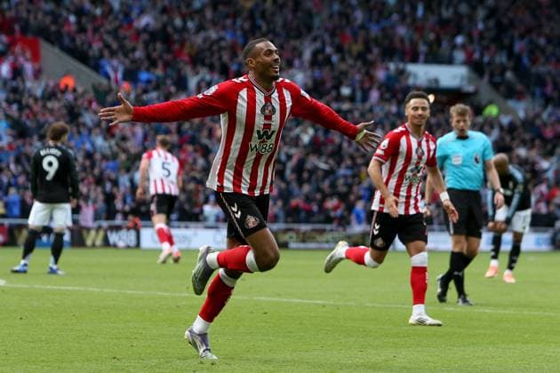 Sunderland v Aston Villa - Premier League Wilson Isidor of Sunderland celebrates his goal during the Premier League match between Sunderland and Aston Villa at the Stadium of Light in Sunderland, England, on September 20, 2025. Sunderland Tyne and Wear United Kingdom  Copyright: xMIxNewsx originalFilename:fletcher-sunderla250921_np0No.jpg