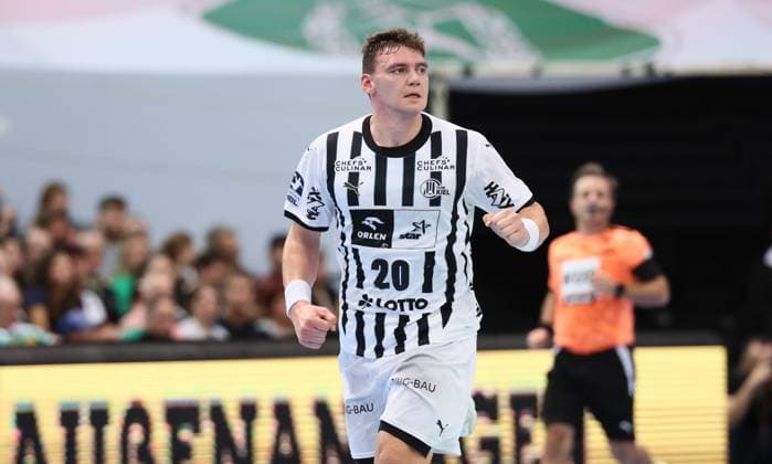 Leipzig, 21.09.2025, Arena Leipzig, Handball, Bundesliga, 5.Spieltag , SC DHfK Leipzig vs. THW Kiel 18:23 (34:41) , Im Bild; Lukas Laube ( 20, Kiel) , Nur zur redaktionellen Nutzung. Only editorial use. , DHB HBL regulations prohibit any use of photographs as image sequences and or quasi-video. ,