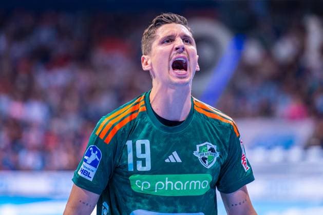 Marius Steinhauser (TSV Hannover-Burgdorf, Nr. 19) (v.l.), TSV Hannover-Burgdorf (grün) gegen Rhein-Neckar Löwen (gelb) am 5. Spieltag der Saison 2025 2026 in der DAIKIN Handball-Bundesliga (21.09.2025, ZAG Arena (Hannover, GER), Copyright: xJanxGuentherx xTSVxHannover-Burgdorfx