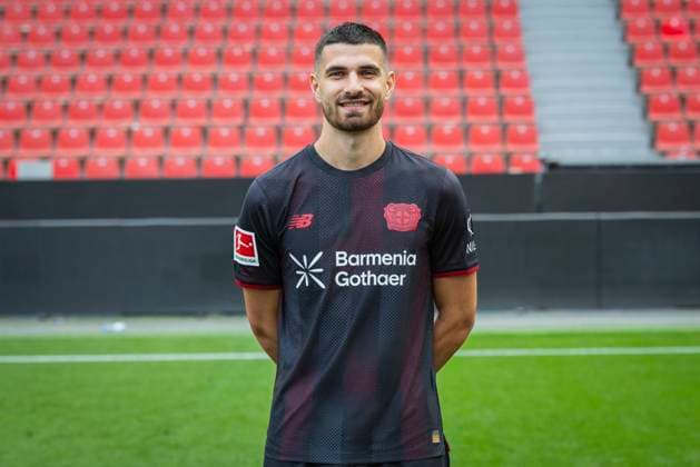 Martin Terrier (Bayer Leverkusen) Bayer Leverkusen; 1.BL Porträttermin 2025 2026