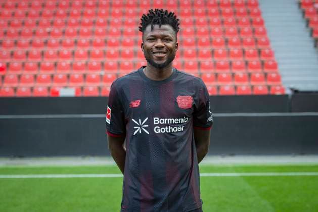 Edmond Tapsoba (Bayer Leverkusen) Bayer Leverkusen; 1.BL Porträttermin 2025 2026
