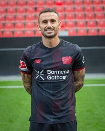 Aleix Garcia (Bayer Leverkusen) Bayer Leverkusen; 1.BL Porträttermin 2025 2026