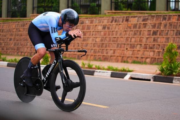 2025 UCI Road World Championships Picture by Zac Williams SWpix.com - 22 09 2025 - Cycling - 2025 UCI Road World Championships - BK Arena to Kigali Convention Centre, Kigali, Rwanda - Men Under-23 Individual Time Trial (ITT) - Mateo Kalejman Quiroga (Argentina) Copyright: x xSWpix.comx(t axPhotographyxHubxLtd)xZacxWilliams SWpix.comx SWP-3030-5720