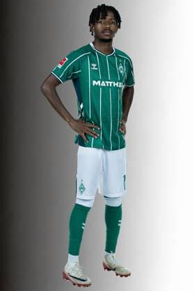 offizieller Portraittermin SV Werder Bremen 2025 2026 Samuel Mbangula (Neuzugang Werder Bremen 07) 1.BL Porträttermin 2025 2026,