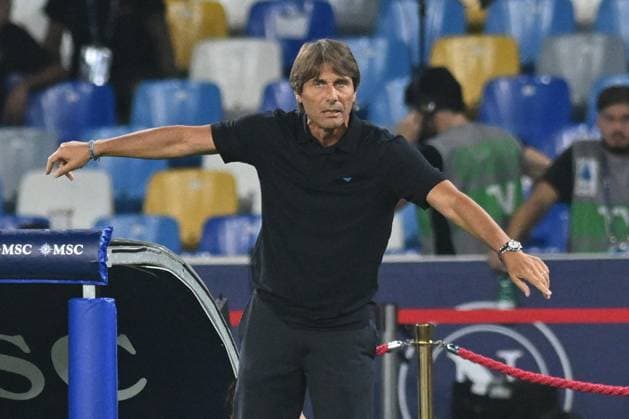CALCIO - Serie A - SSC Napoli vs Pisa SC Antonio Conte Coach of SSC Napoli gestures during the Seie A Enelive match between SSC Napoli vs Pisa FC 1909 at Diego Armndo Maradona Stadium Naples Italy  Copyright: xIPAxSport ABACAx