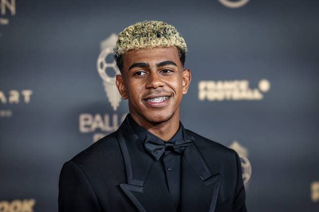 69eme cérémonie du Ballon d’Or PHOTOPQR LE PARISIEN LP Fred Dugit ; Paris ; 22 09 2025 ; Sports Paris (Ier), le 22 09 2025 Tapis rouge de la 69eme cérémonie du Ballon d’Or au théâtre du Châtelet. Lamine Yamal LP Fred Dugit Paris; 09 22 2025; 69th Ballon d’Or ceremony at Chatellet
