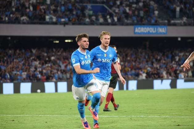 September 22, 2025, Napoli, Campania, ITALIA: During the 2025 26 Italian Serie A football match between SSC Napoli and Pisa on September 22, 2025, at the Diego Armando Maradona Stadium in Naples...Pictured: Billy Gilmur of SSC Napoli Napoli ITALIA - ZUMAs236 20250922_aap_s236_042 Copyright: xFabioxSassox
