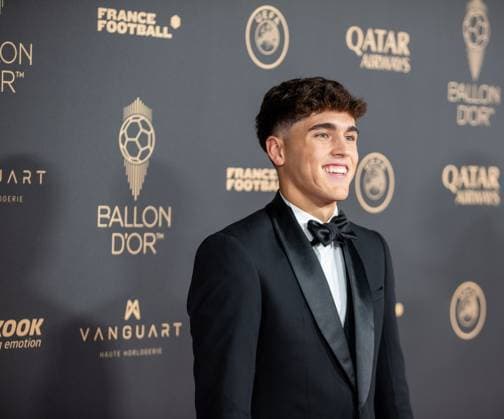 September 22, 2025, Paris, Å½Le-De-France, France: September 22, 2025, Paris, France: Pau Cubarsi on the red carpet in the Tho oÂ¢tre du ChoÂ¢telet. Paris France - ZUMAp284 20250922_zip_p284_132 Copyright: xMickaelxPintax