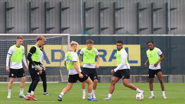 SOCCER - UEFA EL, Midtjylland vs Sturm GRAZ,AUSTRIA,23.SEP.25 - SOCCER - UEFA Europa League, FC Midtjylland vs SK Sturm Graz, preview, training Sturm. Image shows the team of Sturm.  GEPAxpictures xMarioxBuehner-Weinrauch