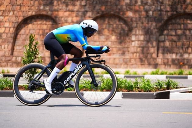 2025 UCI Road World Championships Picture by Zac Williams SWpix.com - 23 09 2025 - Cycling - 2025 UCI Road World Championships - BK Arena to Kigali Convention Centre, Kigali, Rwanda - Women Junior Individual Time Trial (ITT) Podium - Masengesho Yvonne (Rwanda) Copyright: x xSWpix.comx(t axPhotographyxHubxLtd)xZacxWilliams SWpix.comx SWP-3030-5856