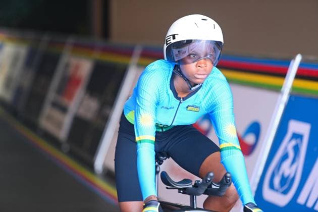 2025 UCI Road World Championships Picture by Simon Wilkinson SWpix.com - 23 09 2025 - Cycling - 2025 UCI Road World Championships - BK Arena to Kigali Convention Centre, Kigali, Rwanda - Women Junior Individual Time Trial (ITT) Podium - Uwiringiyimana Liliane (Rwanda) Copyright: x xSWpix.comx(t axPhotographyxHubxLtd)xSimonxWilkinson SWpix.comx SWP-3030-5863
