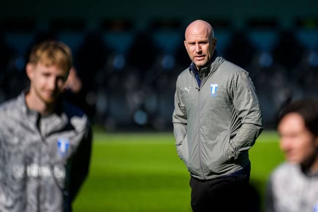 250923 Head coach Henrik Rydström during a training session with Malmö FF on September 23, 2025 in Malmö. Photo: Ludvig Thunman BILDBYRAN kod LT LT0728 fotboll football soccer fotball uefa europa league europa league träning practice training malmö ff bbeng Copyright: LUDVIGxTHUNMAN BB250923LT002