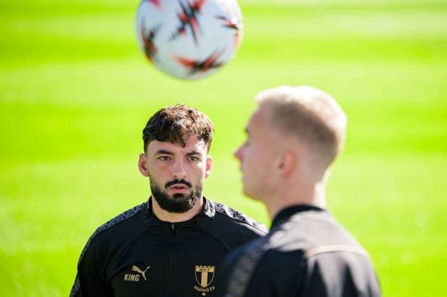 250923 Sead Haksabanovic and Daniel Gudjohnsen during a training session with Malmö FF on September 23, 2025 in Malmö. Photo: Ludvig Thunman BILDBYRAN kod LT LT0728 fotboll football soccer fotball uefa europa league europa league träning practice training malmö ff bbeng Copyright: LUDVIGxTHUNMAN BB250923LT015