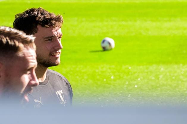 250923 Pontus Jansson and Colin Rösler during a training session with Malmö FF on September 23, 2025 in Malmö. Photo: Ludvig Thunman BILDBYRAN kod LT LT0728 fotboll football soccer fotball uefa europa league europa league träning practice training malmö ff bbeng Copyright: LUDVIGxTHUNMAN BB250923LT019