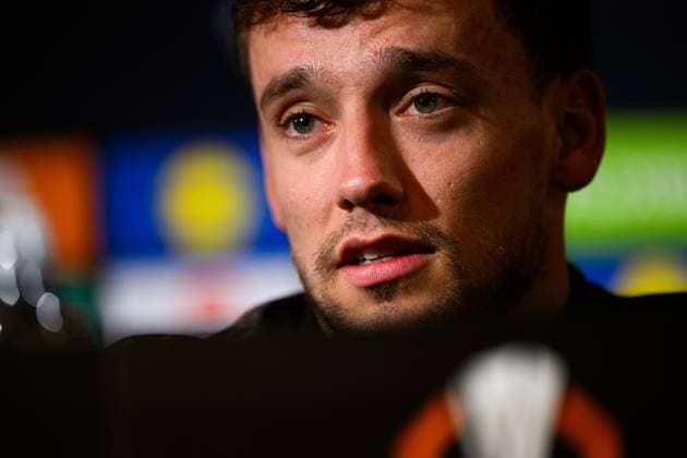250923 Colin Rösler of Malmö FF is being interviewed by the media at a press conference, PK, Pressekonferenz on September 23, 2025 in Malmö. Photo: Ludvig Thunman BILDBYRAN kod LT LT0729 fotboll football soccer fotball uefa europa league europa league presskonferens press conference malmö ff bbeng Copyright: LUDVIGxTHUNMAN BB250923LT037