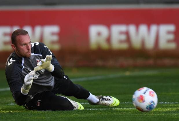 23.09.2025, xophax, Fussball , 1.FC Köln 1.FC Köln, Fussball-Bundesliga Saison 2025 2026 , Training Marvin Schwäbe (DFL DFB REGULATIONS PROHIBIT ANY USE OF PHOTOGRAPHS as IMAGE SEQUENCES and or QUASI-VIDEO) Köln