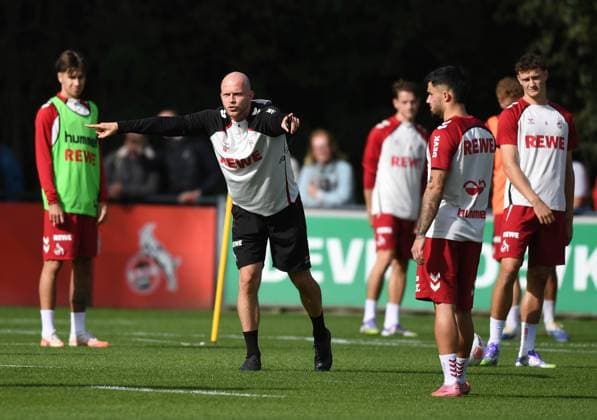 23.09.2025, xophax, Fussball , 1.FC Köln 1.FC Köln, Fussball-Bundesliga Saison 2025 2026 , Training Co - Trainer Rene Wagner, Mitte ( 1.FC Köln ) (DFL DFB REGULATIONS PROHIBIT ANY USE OF PHOTOGRAPHS as IMAGE SEQUENCES and or QUASI-VIDEO) Köln