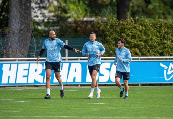 Fussball, Herren, Saison 2025 26, 2. Bundesliga, Hertha BSC, Training, v.l. John Anthony Brooks (Hertha BSC), Paul Seguin (Hertha BSC), Diego Demme (Hertha BSC), 23.09. 2025,