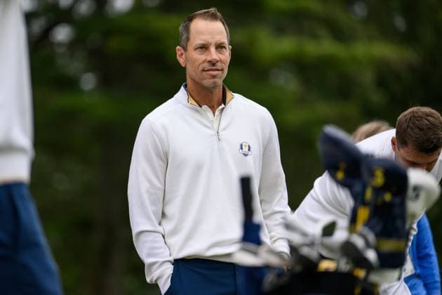 250923 Ludvig Aberg™s caddie Joe Skovron during a photo session on day -3 of the Ryder Cup on September 23, 2025 in New York. Photo: Jesper Zerman BILDBYRAN kod JZ JZ0614 golf ryder cup usa europe bbeng sverige norge Copyright: JESPERxZERMAN BB250923JZ012
