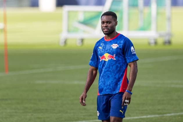 GER, Training RB Leipzig 23.09.2025, Trainingszentrum am Cottaweg, Leipzig, GER, Training RB Leipzig Ridle Baku (RB Leipzig 17) Â
